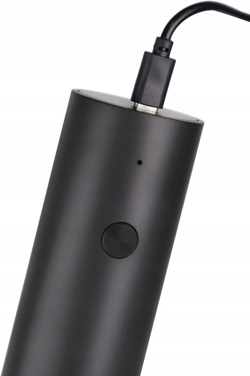 Elektryczny-Mlynek-do-Mielenia-Pieprzu-i-Soli-AKUMULATOR-USB-C-Ceramiczny-Kolor-dominujacy-czarny.jpeg